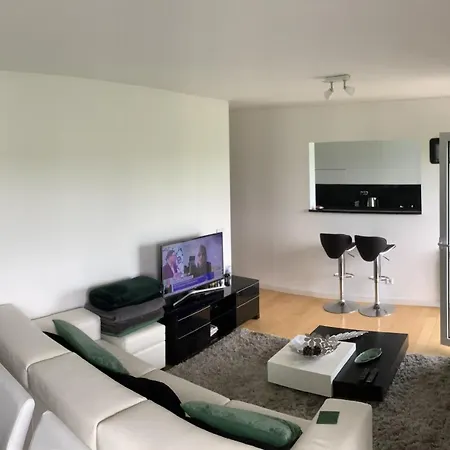 Bridge Apartment Park River * Лиссабон