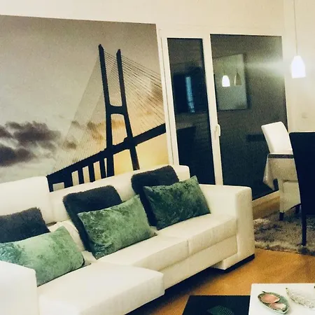 Апартаменты Bridge Apartment Park River *