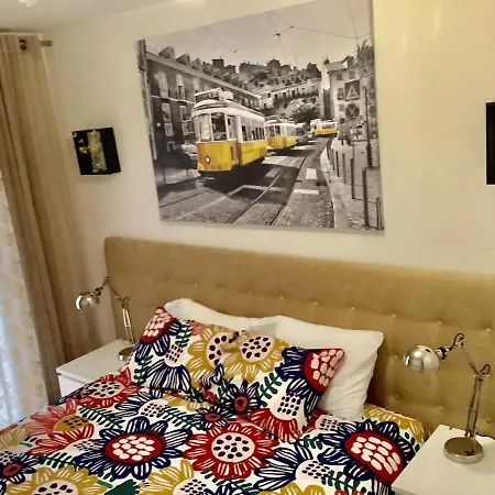 Апартаменты Bridge Apartment Park River *