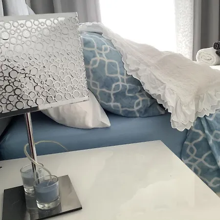 Апартаменты Bridge Apartment Park River